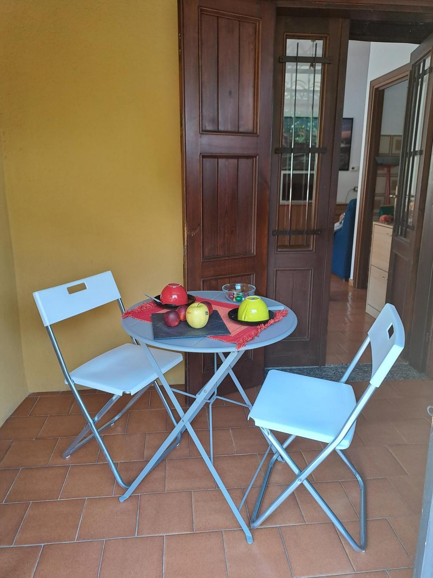 Mansardhouse Zona Bellagio Apartment Magreglio Екстериор снимка
